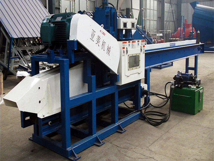 木屑機(jī)生產(chǎn)線